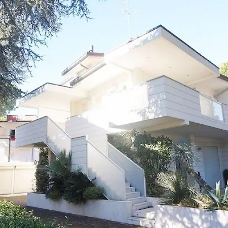 Tatil Evi A Milano Marittima In Zona Tranquilla Cervia